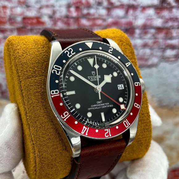 Tudor Black Bay GMT Pepsi – M79830RB– FULL SET – MSRP $3975 - Picture 7 of 13